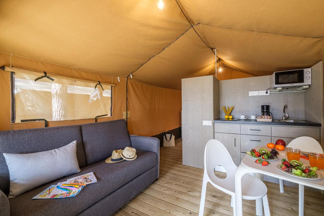 Camping Estival Torre De La Mora Tamarit Eksteriør bilde